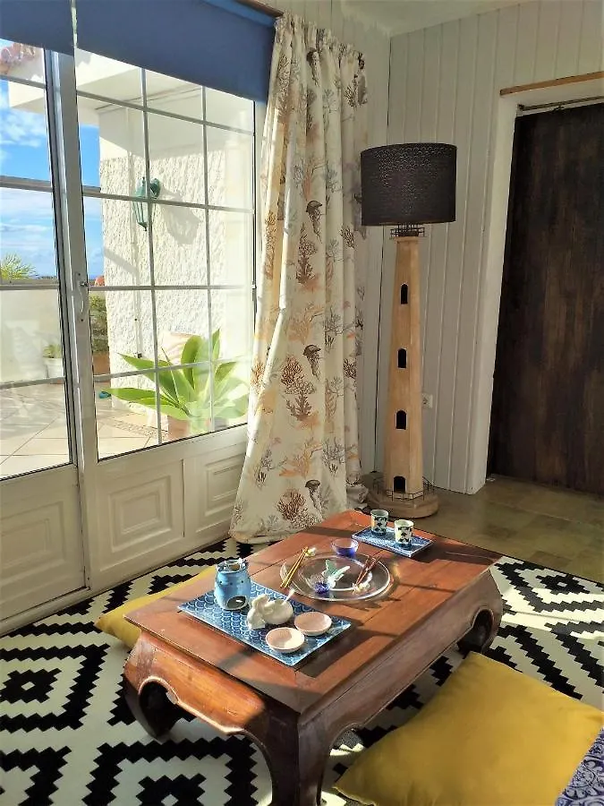 Zen Republic, private outdoor jacuzzi&pool with stunning ocean views Villa Puntillo Del Sol
