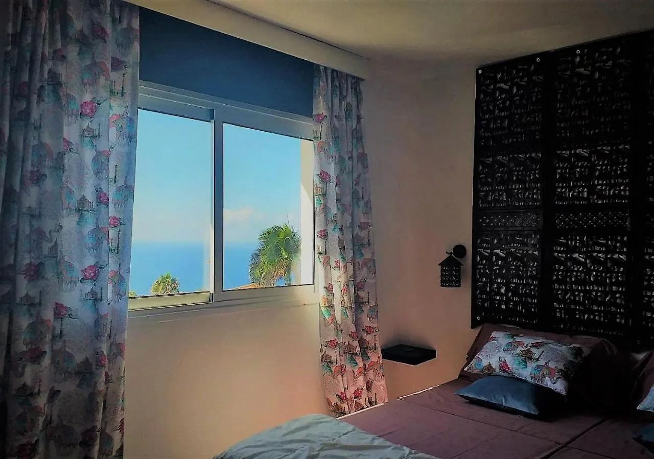 Zen Republic, private outdoor jacuzzi&pool with stunning ocean views Villa Puntillo Del Sol